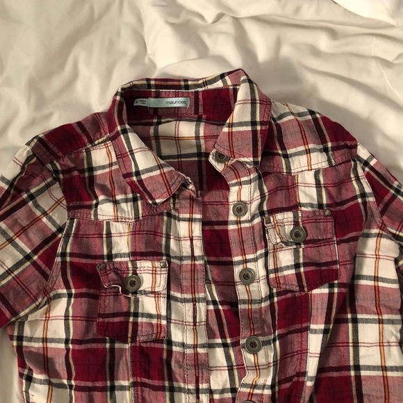 Maurice’s Flannel - Picture 2 of 3